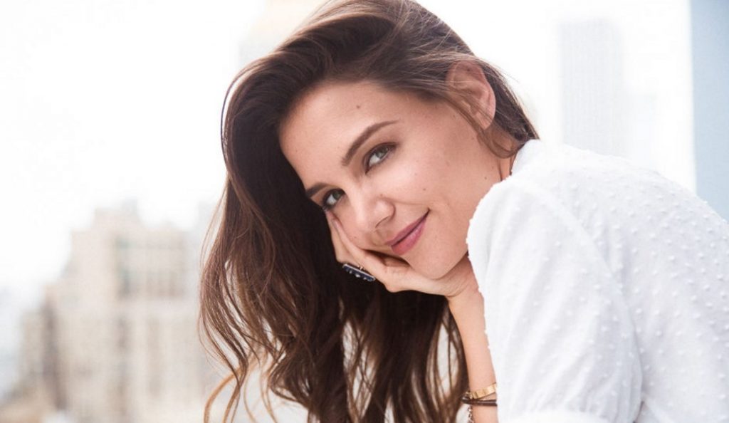 Η Katie Holmes πρωταγωνίστρια στο “The Secret”