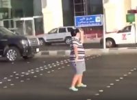 Σαουδική Αραβία: Συνέλαβαν 14χρονο επειδή χόρευε “μακαρένα” (vid)