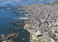 Σύγκρουση πλοίων στο Πέραμα – Ένας τραυματίας