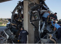 Τουρκία: Λεωφορείο “καρφώθηκε” σε στύλο – 5 νεκροί