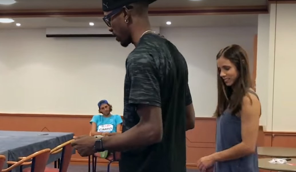 Ο χορός της Κατερίνας Στεφανίδη στη Ζυρίχη (vid)