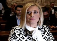 Ραχήλ Μακρή: “Αυτοί που συγκαλύπτουν λαθρέμπορους και δεν έχουν δικαίωμα να επιτίθενται λεκτικά”