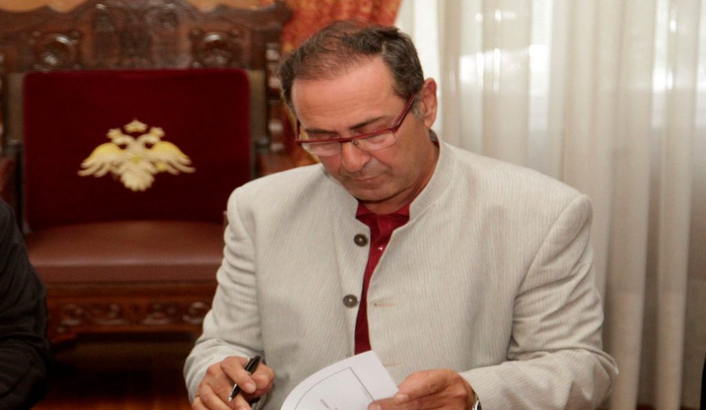 Διαγράφηκε ο Θεόδωρος  Γιάνναρος από τη Νέα Δημοκρατία
