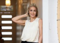 Συνοδός πολυτελείας και πρώην δημοσιογράφος αποκαλύπτει… (pics & vid)