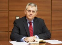 Aντιεξουσιαστική ομάδα ανέλαβε την ευθύνη για τους βανδαλισμούς στο γραφείο του Χαρακόπουλου
