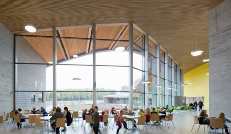 Γι’ αυτούς τους 14 λόγους θα θέλατε το παιδί σας να πηγαίνει σε σχολείο στην Φινλανδία