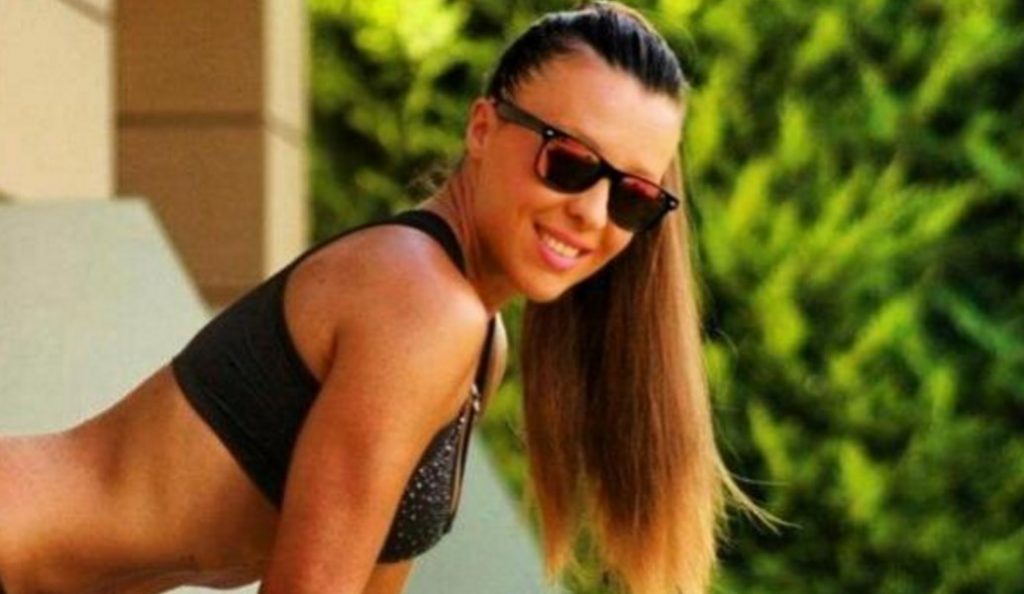 Οι αποκαλυπτικές πόζες της Πάζιου στο Instagram