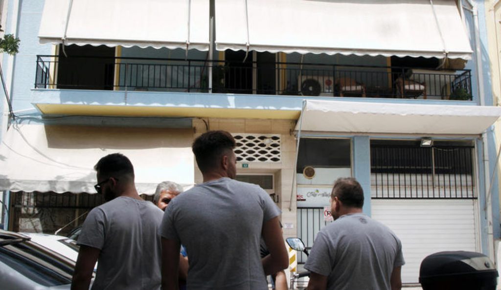 Πετρούπολη: Νέα στοιχεία για την οικογενειακή τραγωδία – Το μήνυμα στο κινητό της 18χρονης που εξόργισε τον πατέρα