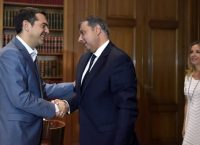 Τσίπρας σε Κορκίδη: “Αναγκαίο να ξαναχτιστεί η μικρομεσαία επιχείρηση σε πιο υγιή βάση”