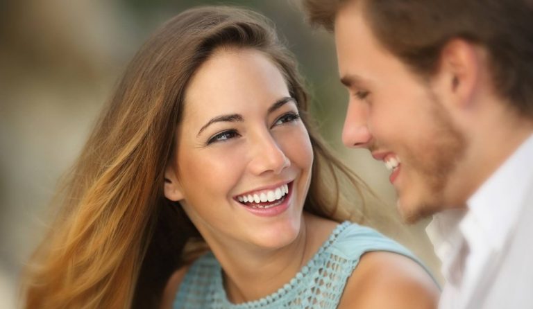 Ποιο γυναικείο προσόν θαυμάζουν οι άντρες, ανάλογα με το ζώδιό τους