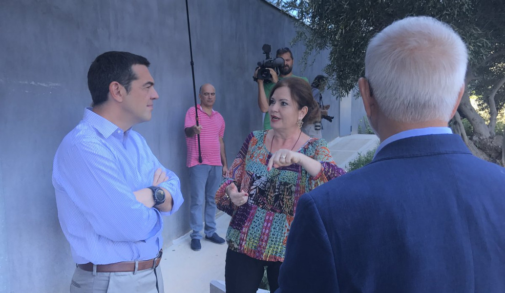 Αλέξης Τσίπρας: Τα παραλειπόμενα της επίσκεψής του στην Apivita