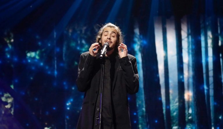 Νικητής Eurovision 2017: Συγκλονίζει ο Salvador Sobral – Παραδίδω το σώμα μου στην επιστήμη