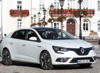 Renault Megane: Ο μέσος οικογενειάρχης!