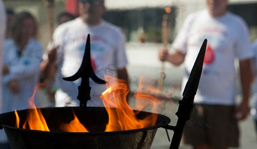 Φλόγα Αγάπης: 15η πανελλήνια λαμπαδηδρομία στη Θεσσαλονίκη