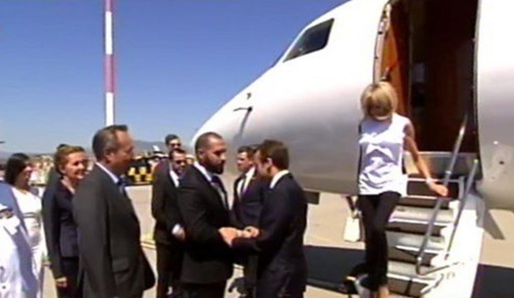 Μπριζίτ Τρονιέ: Σικάτη εμφάνιση από την Πρώτη Κυρία της Γαλλίας στην Αθήνα (pics)