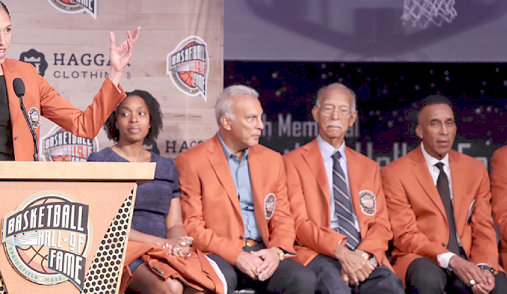 Γκάλης για Hall of Fame: “Είμαι πολύ χαρούμενος που βρίσκομαι εδώ και εκπροσωπώ την Ελλάδα”