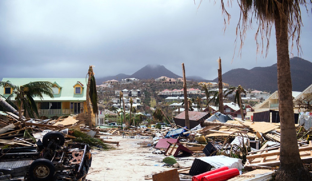 Florida: Ο τυφώνας Ίρμα πλησιάζει – Πανικός στους δρόμους (pics)