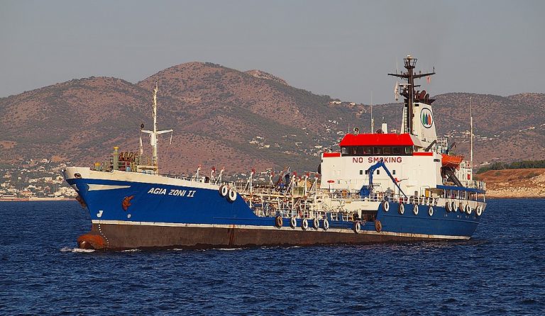 Χανιά: Συναγερμός για ακυβέρνητο δεξαμενόπλοιο