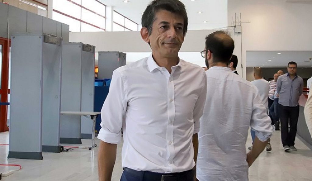 Ο Καρανίκας “κατέβασε” τη δημοσίευση που έστελνε “στα τσακίδια” την Eldorado Gold