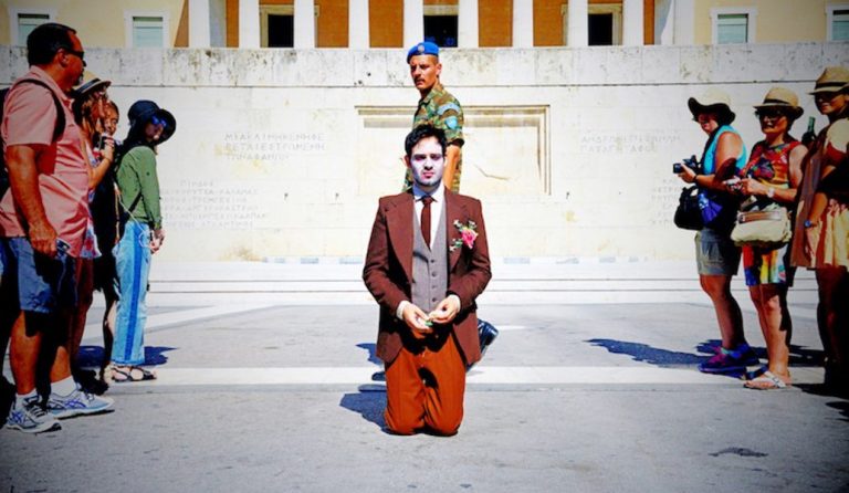 “Ο γείτονάς μου Ναπολέων Λαπαθιώτης” στο Θέατρο του Νέου Κόσμου