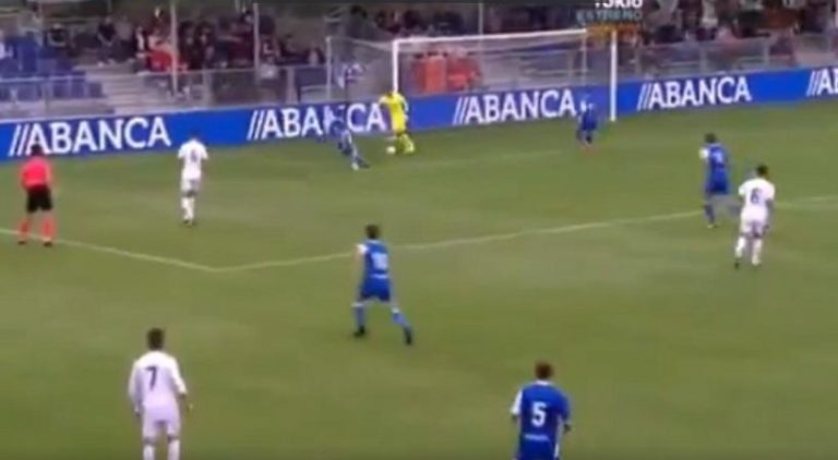 Φανταστική ντρίπλα αλά Ζινεντίν Ζιντάν από τον γιο του που είναι τερματοφύλακας