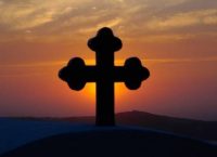 Ύψωση του Τίμιου Σταυρού: Τι γιορτάζουμε και γιατί;