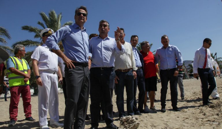 Κυριάκος Μητσοτάκης: Να παραιτηθεί ο Παναγιώτης Κουρουμπλής για την καταστροφή από την πετρελαιοκηλίδα