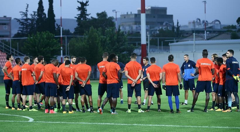 Χάσι στους παίκτες του Ολυμπιακού: «Τι είναι αυτά που κάνατε;»