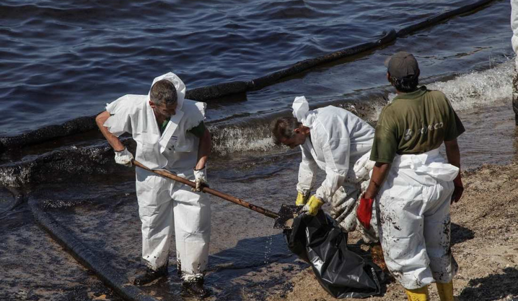 ΥΠΕΝ: Παραδίδεται το παραλιακό μέτωπο του Παλαιού Φαλήρου