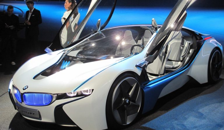 Γιατί ξεχωρίζει το BMW i Vision Dynamics στη Φρανκφούρτη;