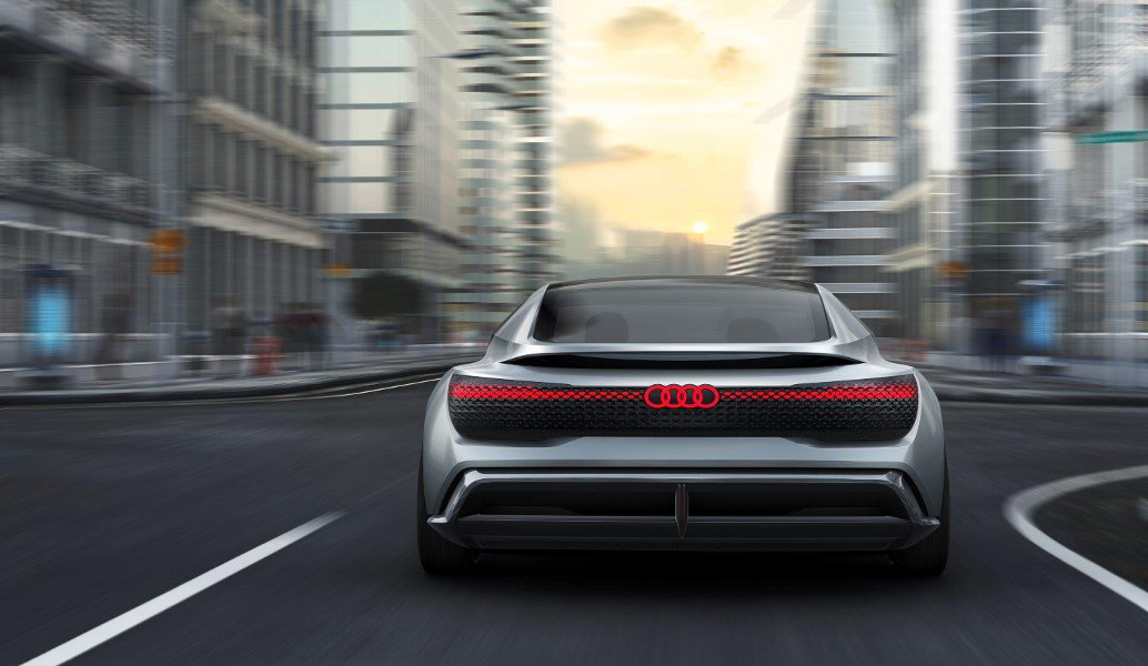 Audi Aicon concept: Όταν ο οδηγός μένει χωρίς δουλειά!