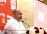 Καραπαπάς: «Με Μπαρτσελόνα θέλουμε Ολυμπιακούς που θα βγάλουν τα λαρύγγια τους»