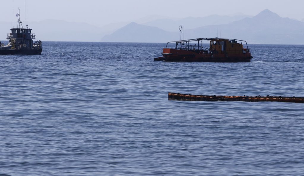 “Αγία Ζώνη ΙΙ”: Στην τελική ευθεία για την απάντληση των καυσίμων από το βυθισμένο δεξαμενόπλοιο