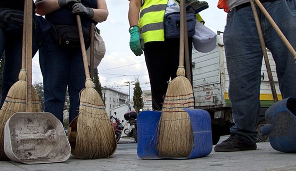 Στάση εργασίας για τους συμβασιούχους των δήμων την Τρίτη