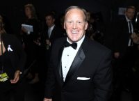 Βραβεία EMMY: Εμφάνιση – έκπληξη από τον πρώην εκπρόσωπο του Ντόναλντ Τραμπ (vid)