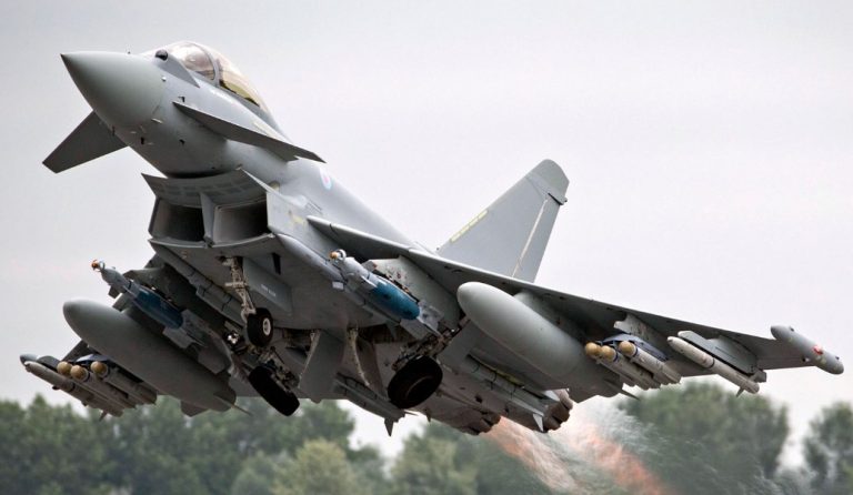 Κατάρ: Συμφωνία για την αγορά 24 Eurofighter Typhoon από την Βρετανία