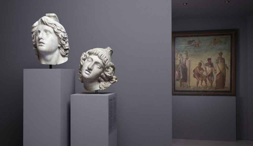 Art Night Athens: “Μια νύχτα γεμάτη εmotions” από το Μουσείο Ακρόπολης και το Ίδρυμα Ωνάση (pics)