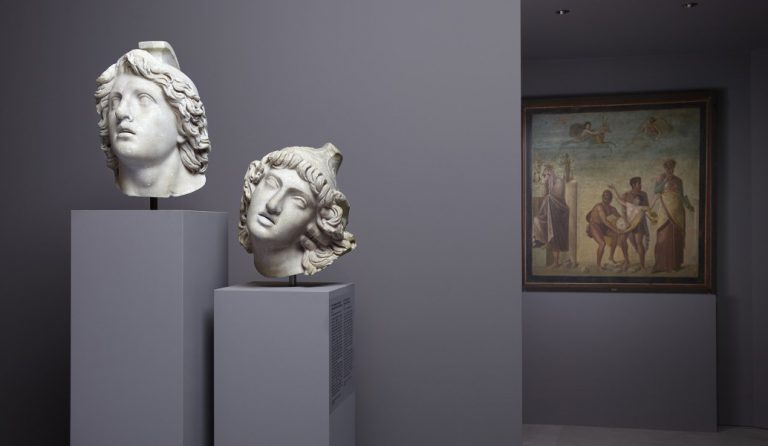 Art Night Athens: “Μια νύχτα γεμάτη εmotions” από το Μουσείο Ακρόπολης και το Ίδρυμα Ωνάση (pics)