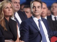 Κυβέρνηση – Νέα Δημοκρατία: “Πόλεμος” για το πόθεν έσχες της Μαρέβας Μητσοτάκη