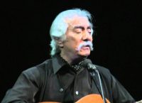 O Κώστας Χατζής στο Κηποθέατρο Παπάγου