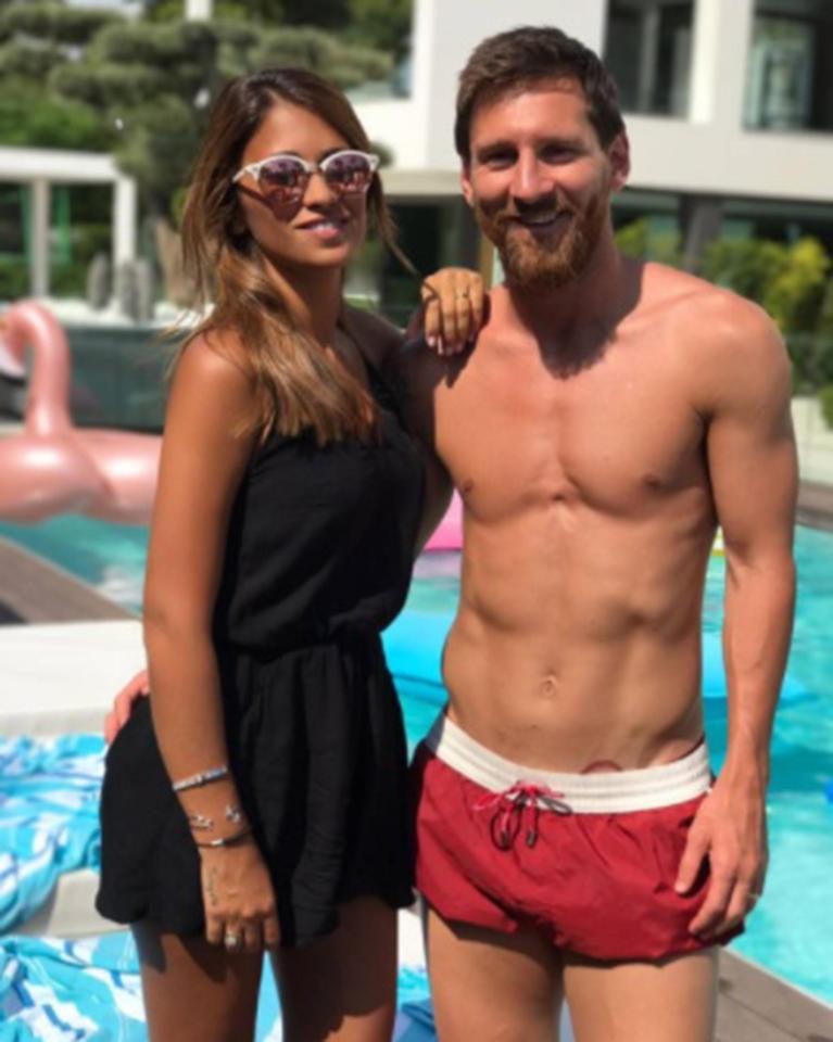 Barcelona star Lionel Messi shows off latest tattoo