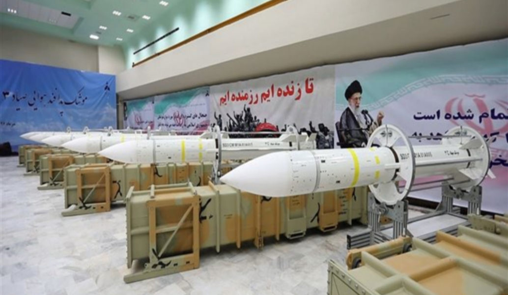 Ισραήλ: “Πρόκληση” η ιρανική δοκιμή ενός νέου βαλλιστικού πυραύλου