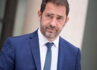 Κριστόφ Καστανέρ: “Μια πικρή νίκη” για την Άνγκελα Μέρκελ