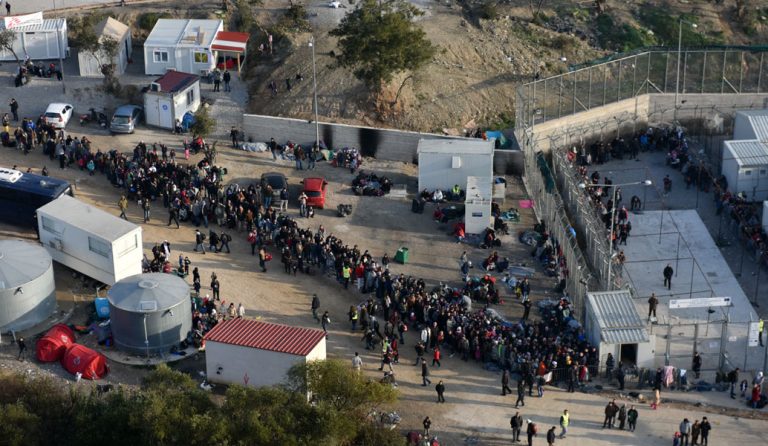 Προσφυγικό: “Βουλιάζουν” τα hot spots από πρόσφυγες και μετανάστες