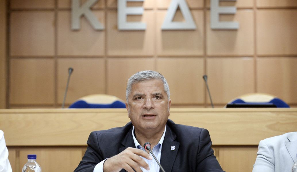 Πατούλης: “Η Περιφέρεια οφείλει να είναι στο πλευρό της Τροχαίας και των εργαζομένων”
