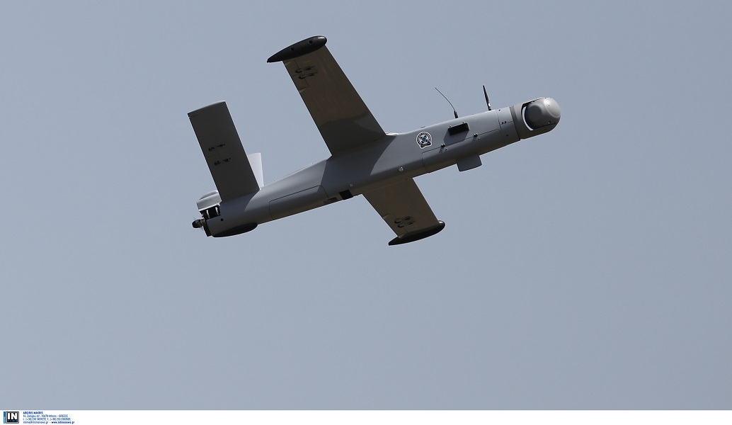 Drone συγκρούστηκε με ελικόπτερο