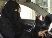 Σαουδική Αραβία: Οι γυναίκες αποκτούν δικαίωμα στην οδήγηση