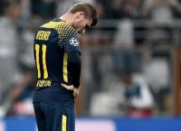 UEFA Champions League: Παίκτης της Λειψίας βγήκε αλλαγή επειδή δεν άντεχε τον θόρυβο των οπαδών της Μπεσίκτας (vd)