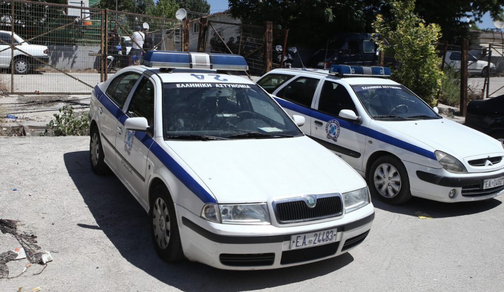 Θεσσαλονίκη: Ελεύθερος με περιοριστικούς όρους 81χρονος που κατηγορείται για αποπλάνηση ανήλικης
