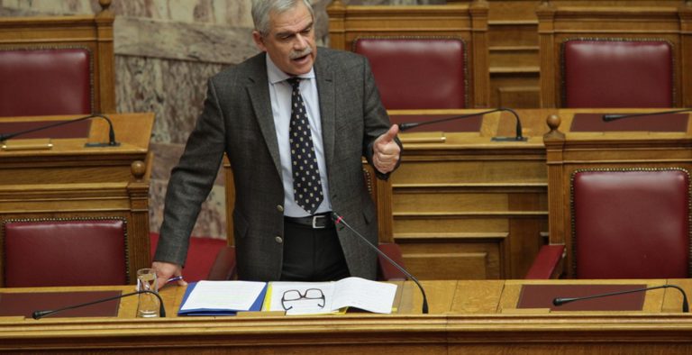 Τόσκας για Χρυσαυγίτες: Είτε το θέλουν, είτε όχι, ο νόμος θα εφαρμοστεί